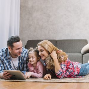 votre décorateur d'intérieur Orleannais communique et échange avec vous par mail dans les formules de déco en ligne même si vous êtes un local